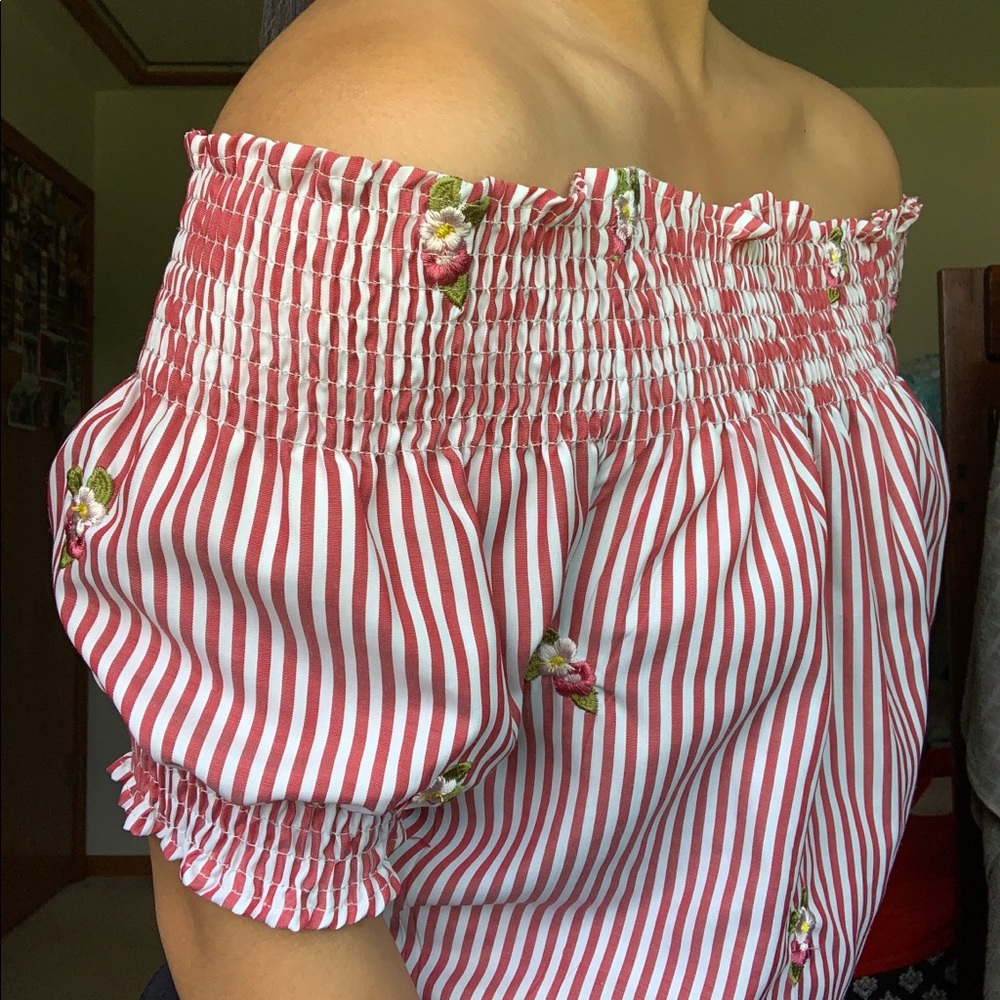 Stripped Crop Top